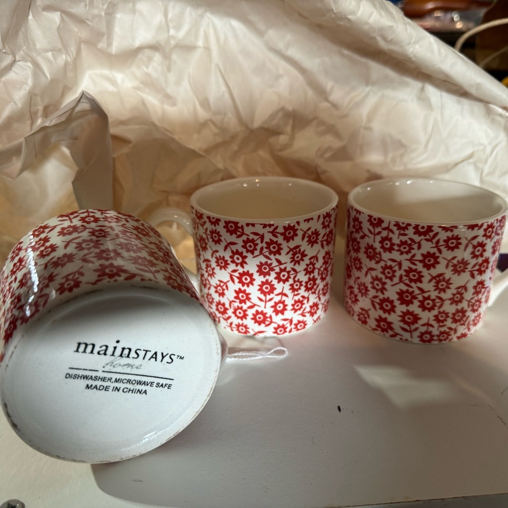 Mainstays Red and White Floral Mug Set